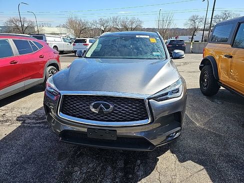 Used 2019 INFINITI QX50 Luxe w/ Navigation Package image 2
