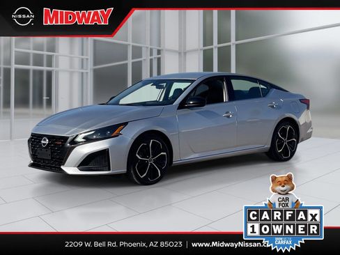 Certified 2023 Nissan Altima 2.5 SR FWD image 1