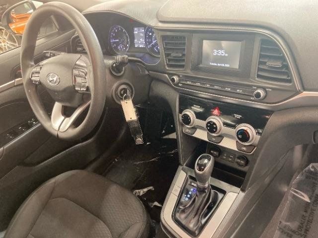 Used 2019 Hyundai Elantra SE w/ Cargo Package FWD image 19