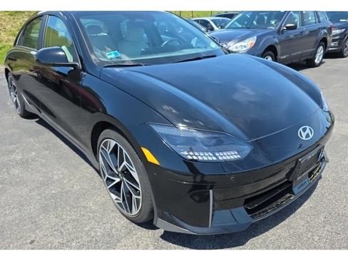 Used 2023 Hyundai Ioniq 6 SEL AWD/4WD image 2