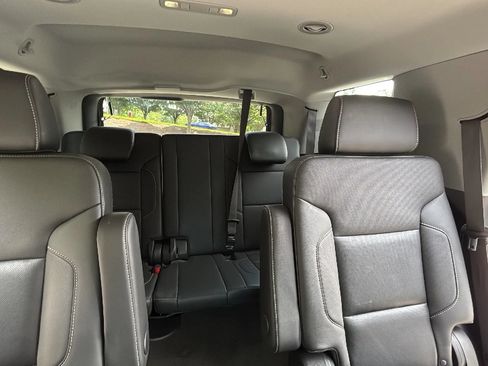 Used 2016 GMC Yukon SLT w/ Open Road Package AWD/4WD image 21