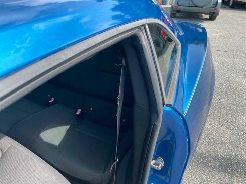 Used 2010 Chevrolet Camaro LT RWD image 15