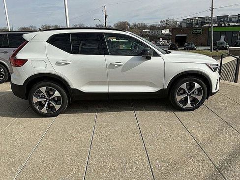 New 2026 Volvo XC40 B5 Plus w/ Protection Package Premier AWD/4WD image 7