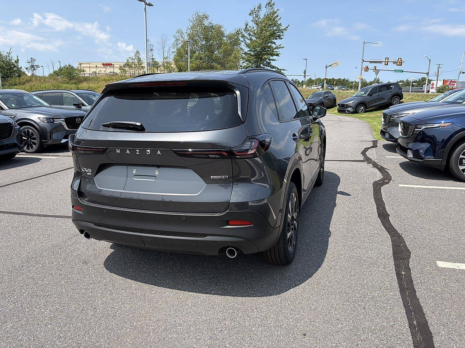 New 2026 MAZDA CX-5 Preferred AWD/4WD image 3