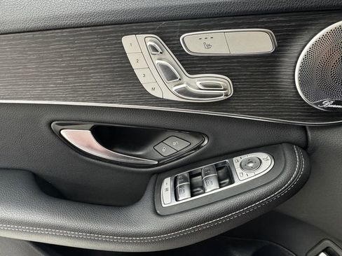 Used 2021 Mercedes-Benz C 300 4MATIC Sedan image 31