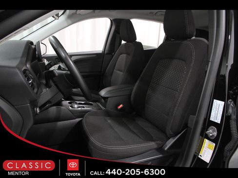 Used 2024 Ford Escape Active AWD/4WD image 5