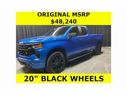 Used 2025 Chevrolet Silverado 1500 Custom AWD/4WD image 1