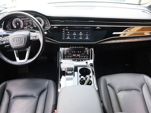 Used 2022 Audi Q7 3.0T Prestige w/ Prestige Package AWD/4WD image 15