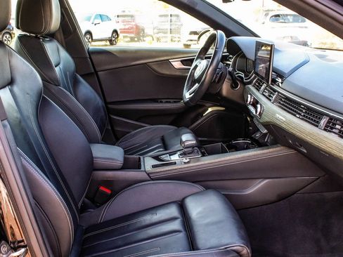 Used 2023 Audi A4 2.0T Premium Plus w/ Premium Plus Package AWD/4WD image 41