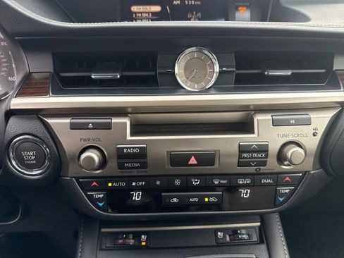 Used 2017 Lexus ES 350 image 26