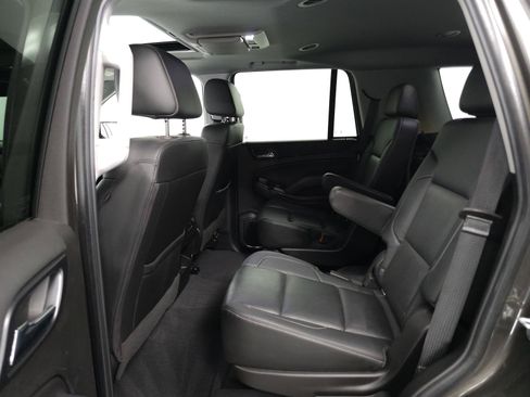 Used 2019 GMC Yukon SLT w/ Premium Edition AWD/4WD image 5