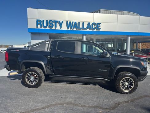 Used 2019 Chevrolet Colorado ZR2 image 2