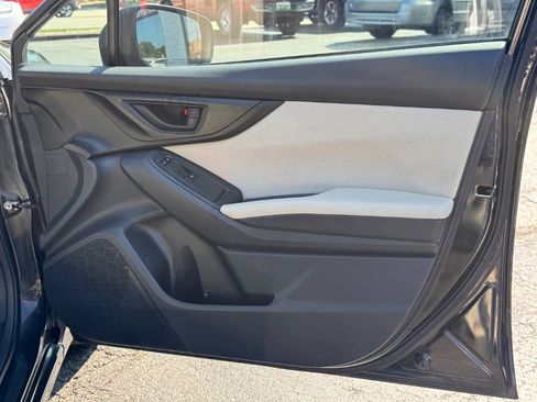 Used 2017 Subaru Impreza 2.0i Premium AWD/4WD image 19