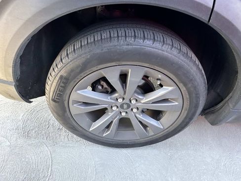 Certified 2022 Ford Explorer XLT w/ Equipment Group 202A image 7