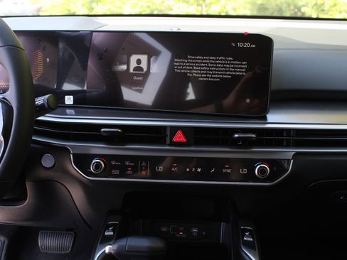 New 2026 Kia Sorento S AWD/4WD image 12