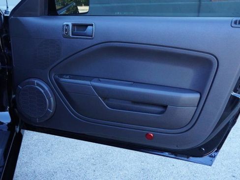 Used 2007 Ford Mustang GT image 47