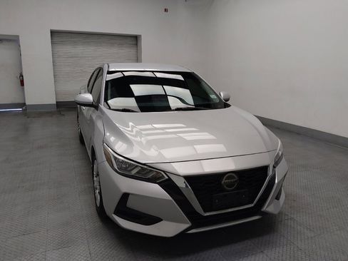 Used 2020 Nissan Sentra S FWD image 14