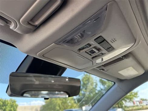 Used 2025 Toyota RAV4 XLE image 25