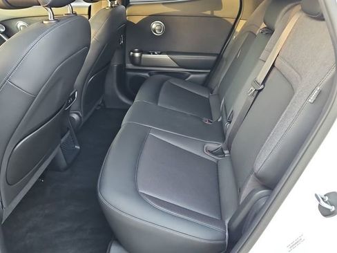 Used 2024 Genesis GV60 RWD image 13