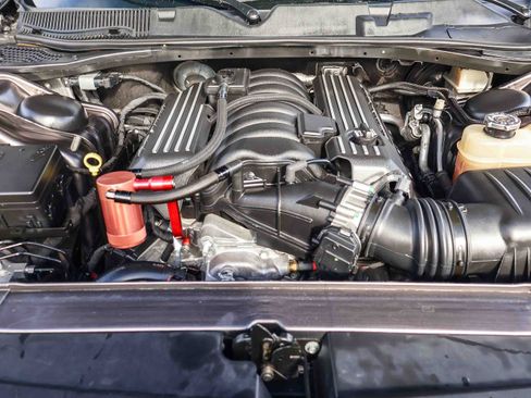 Used 2016 Dodge Challenger R/T Scat Pack w/ Driver Convenience Group image 22