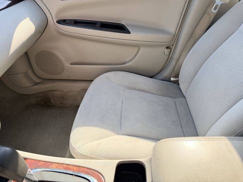Used 2006 Chevrolet Impala LT FWD image 11