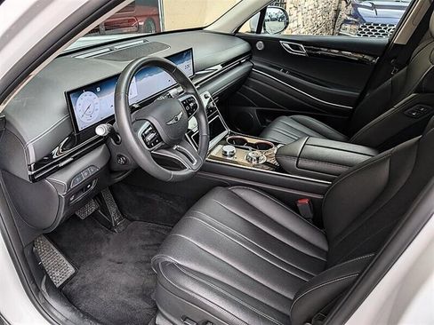 Used 2025 Genesis GV80 2.5T Standard image 2