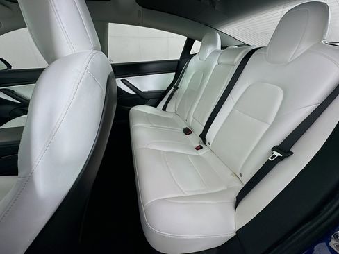 Used 2020 Tesla Model 3 Standard Range Plus image 26