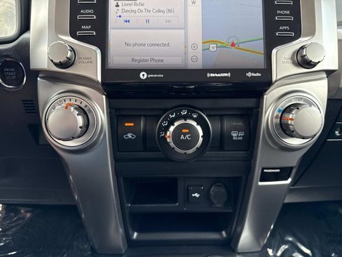 Used 2022 Toyota 4Runner TRD Sport image 5