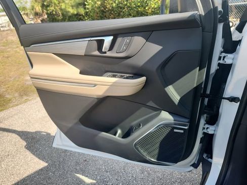 New 2026 Buick Enclave Preferred AWD/4WD image 20