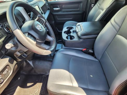 Used 2019 RAM 2500 Tradesman w/ Chrome Appearance Group AWD/4WD image 13