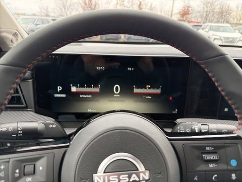 New 2026 Nissan Kicks SR w/ SR Premium Package image 5