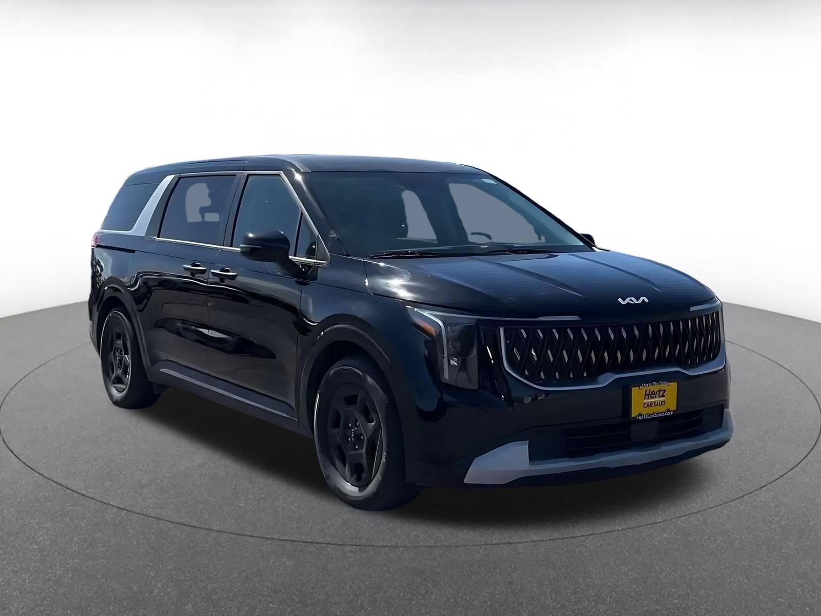 Used 2026 Kia Carnival FWD image 3