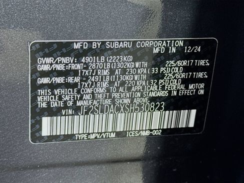 Used 2025 Subaru Forester AWD/4WD image 38