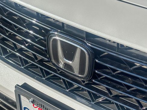 Certified 2025 Honda Accord SE image 10