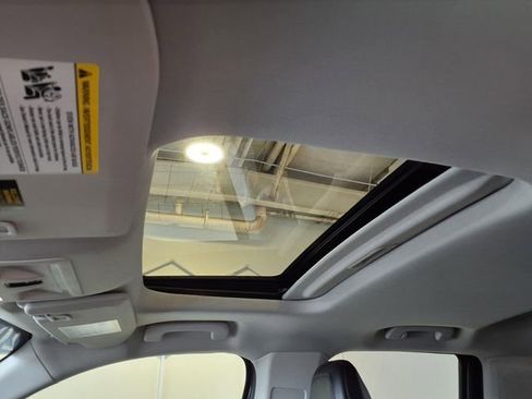 Used 2025 Ford Maverick Tremor AWD/4WD image 7