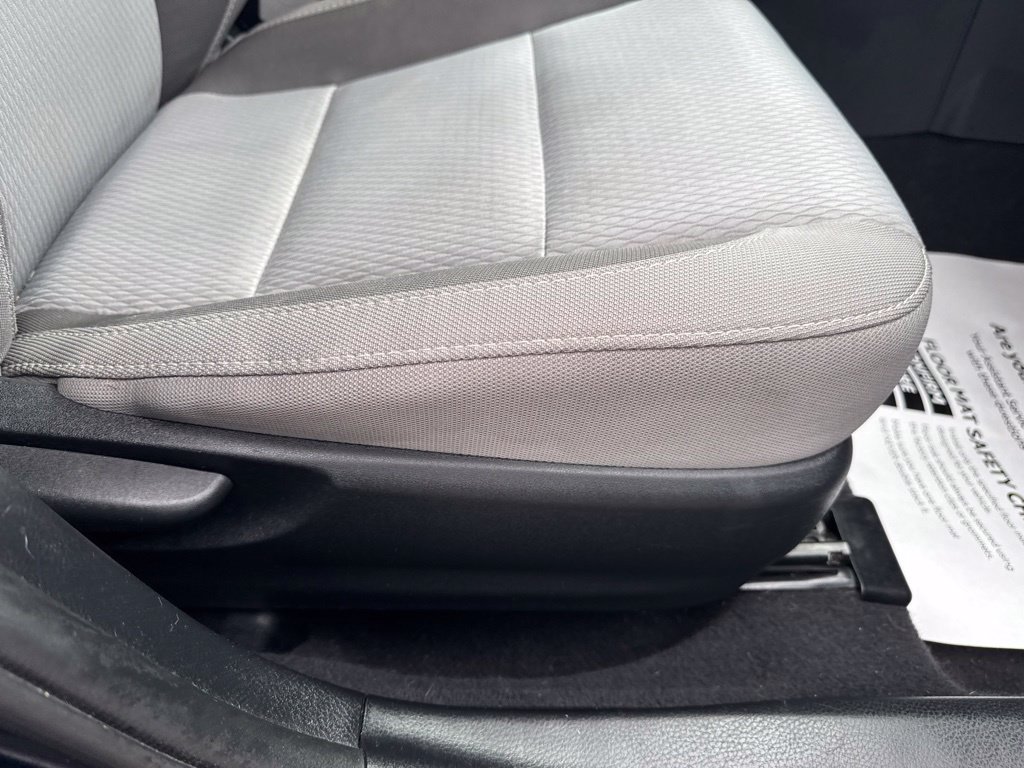 Used 2017 Toyota Corolla LE w/ LE Premium Package FWD image 35