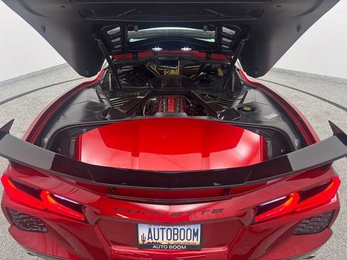 Used 2021 Chevrolet Corvette Stingray Premium Cpe w/ Engine Appearance Package image 36