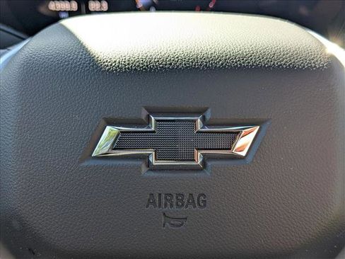 Used 2024 Chevrolet Colorado Z71 w/ Z71 Convenience Package 2 image 14