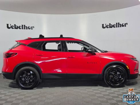 Used 2024 Chevrolet Blazer LT w/ Sound & Technology Package FWD image 8