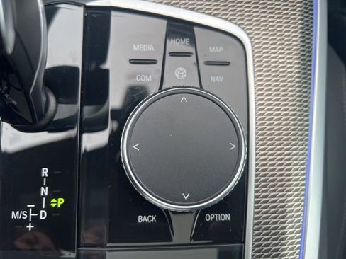 Used 2022 BMW X5 M50i image 14