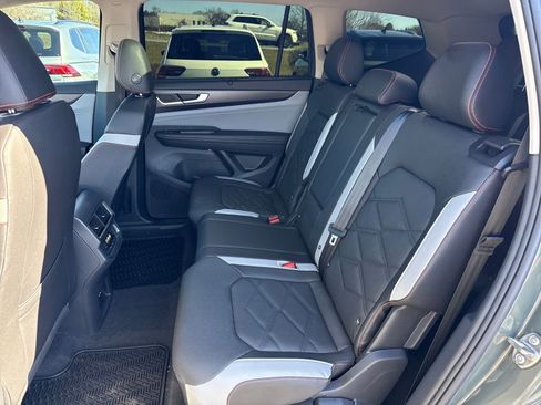 Certified 2025 Volkswagen Atlas Peak Edition SE image 13