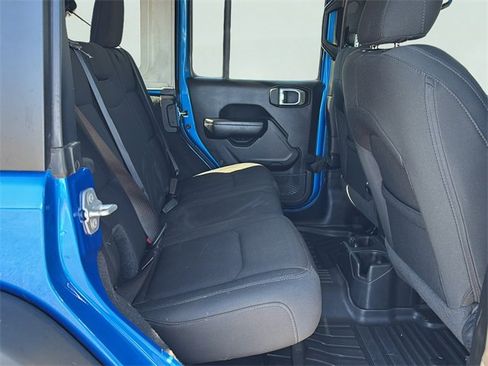 Used 2021 Jeep Wrangler Unlimited Sport image 13