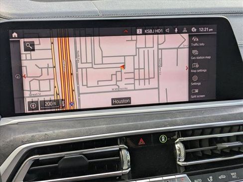 Used 2020 BMW X7 xDrive40i w/ Executive Package image 13