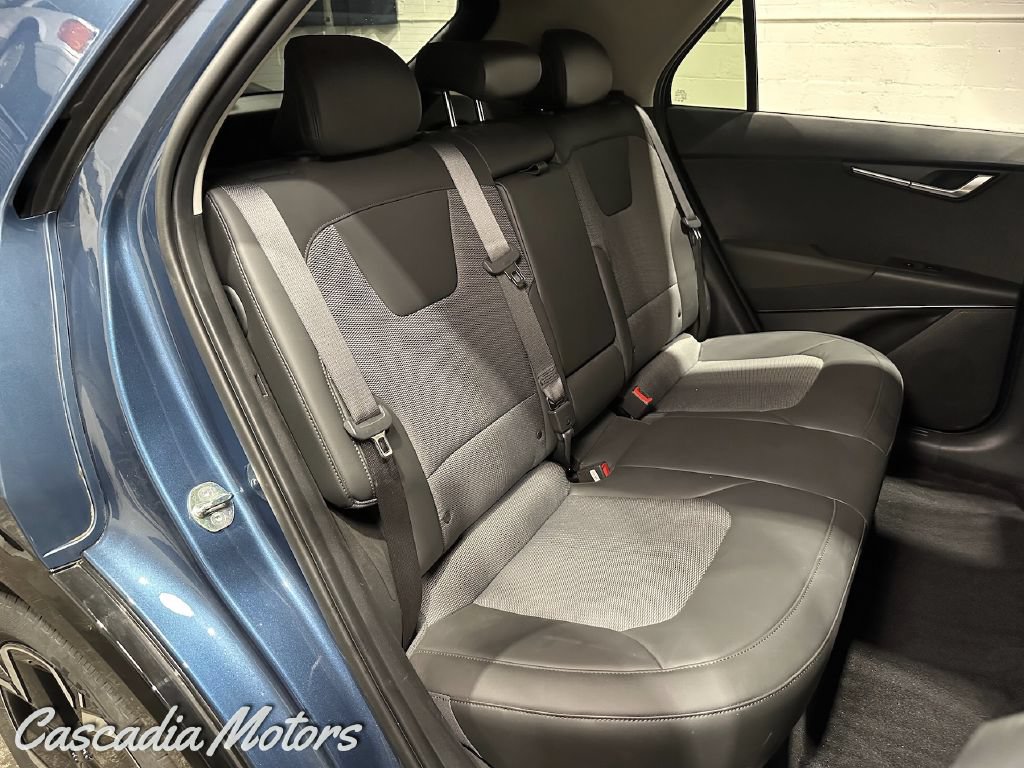 Used 2023 Kia Niro Wind w/ Wind Preserve Package FWD image 13