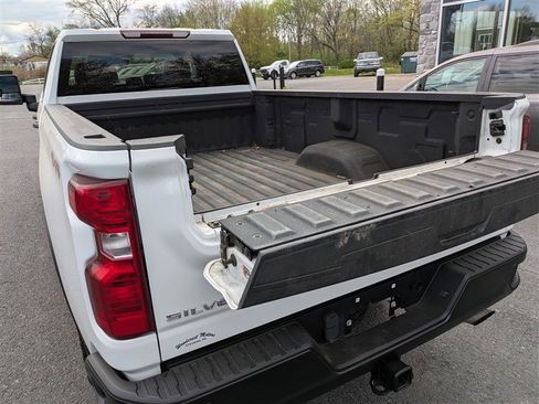 Used 2022 Chevrolet Silverado 2500 W/T w/ WT Convenience Package AWD/4WD image 14