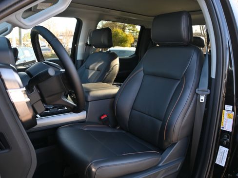 Used 2026 Ford F450 Lariat image 7