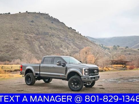 New 2026 Ford F250 Lariat w/ Black Appearance Package AWD/4WD image 11