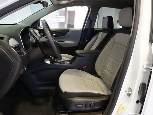 Certified 2024 Chevrolet Equinox LS w/ LS Convenience Package image 10