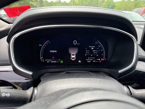 Used 2024 Acura MDX SH-AWD w/ Technology Package image 19