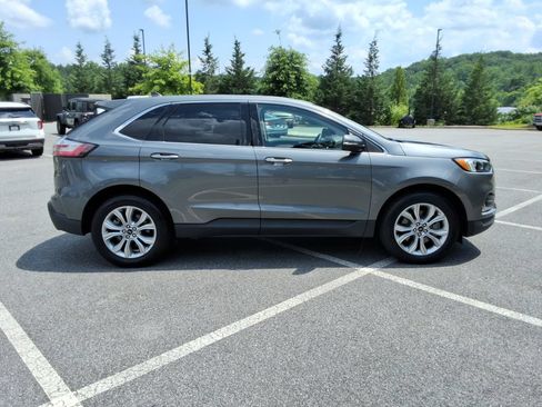 Used 2024 Ford Edge Titanium AWD/4WD image 4
